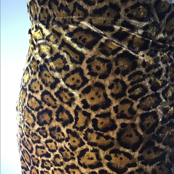 Krizia Maglia Leopard Skirt - Picture 3 of 7